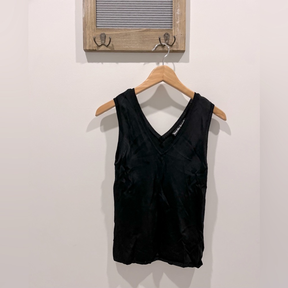 3/$20 Teenflo top,